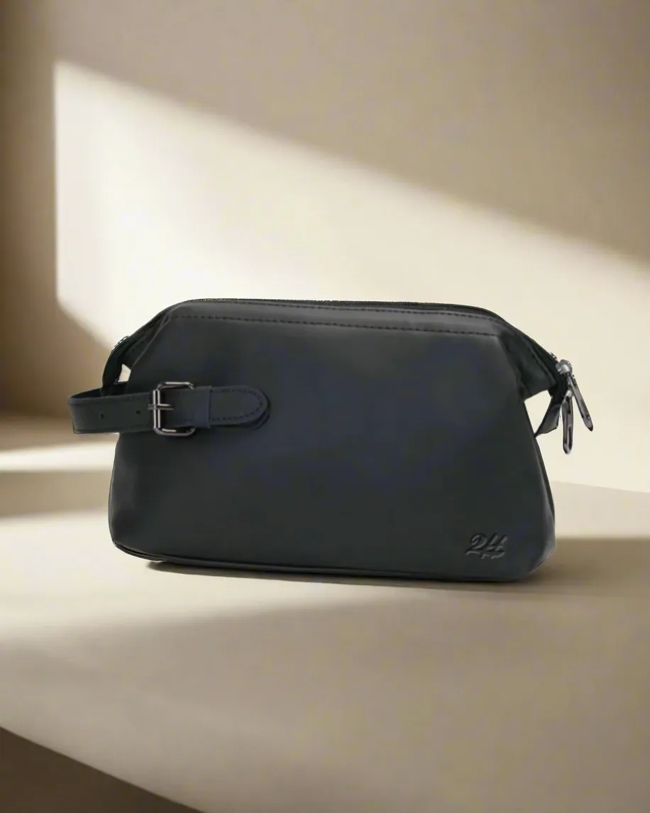 2H #5226 Black Clutch Bag